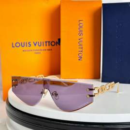 Picture of Louis Vuitton Sunglasses _SKUfw80879862fw